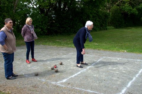 Club des Aînés boules en bois