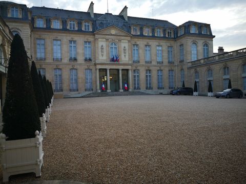 Palais Elysée Cour intérieure