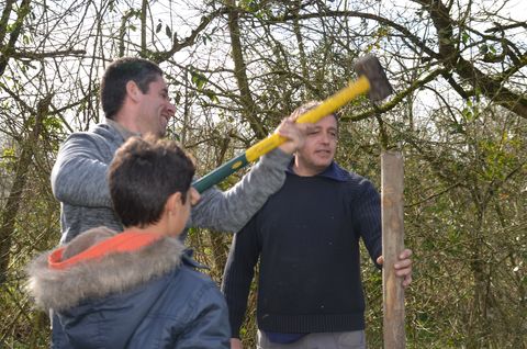 Plantation des piquets 1