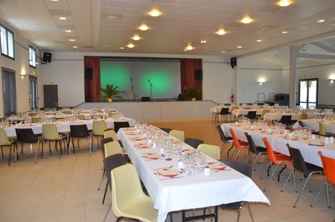 Salle des fêtes 1